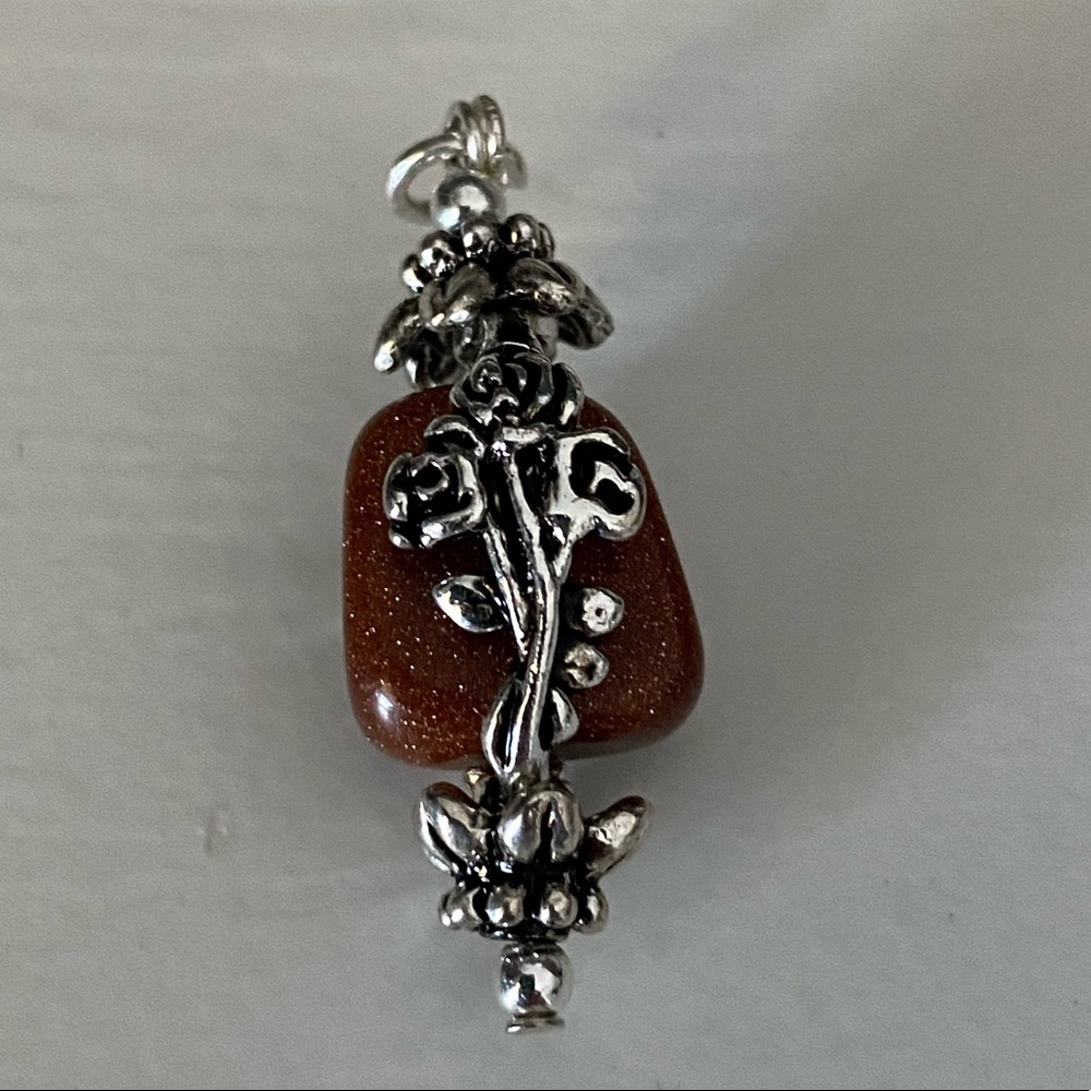 Fashion pendant